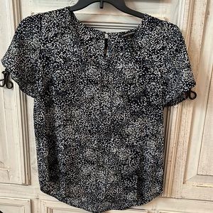 41 Hawthorn medium navy blouse